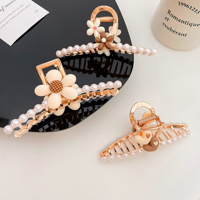 Kẹp tóc hình cá mập đính ngọc trai giả thời trang cho nữ