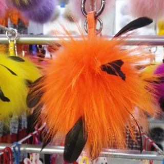 Cục bông lông cáo treo túi xách - Sẵn hàng