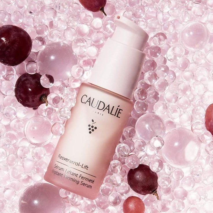 Chai huyết thanh cô đặc  siêu tái tạo trẻ hóa da Caudalie Resveratrol Sample 2ml