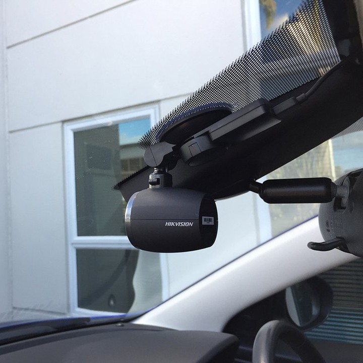 Camera hành trình ô tô Hikvision F3 Pro hàng chính hãng | BigBuy360 - bigbuy360.vn