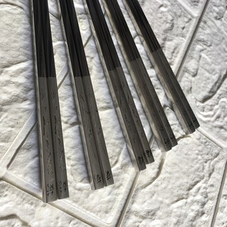Set 5 đôi đũa inox 304 khác hoa văn cao cấp