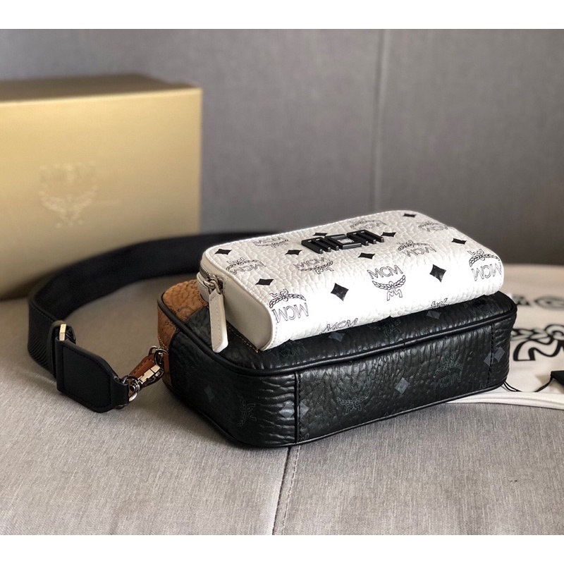 Túi đeo chéo nam da thật cao cấp thương hiệu MCM phối 3 màu