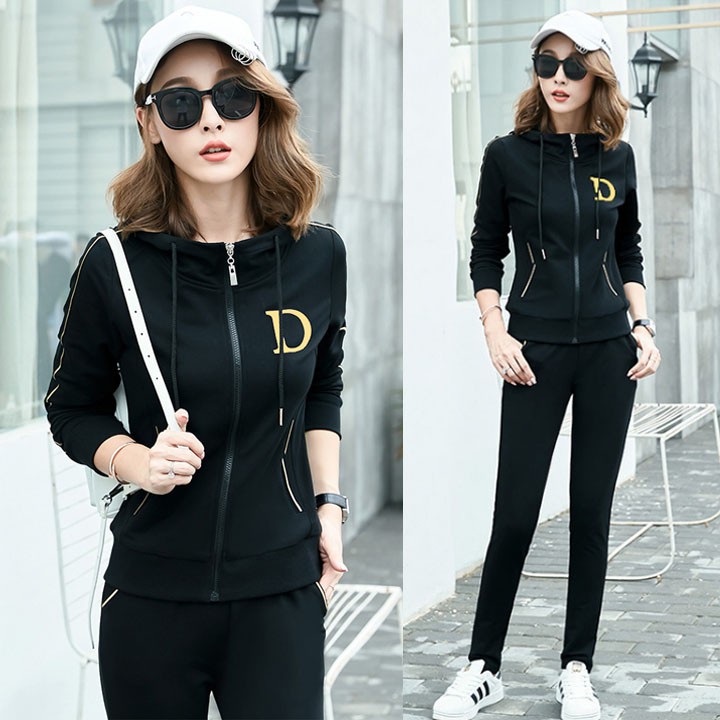 Bộ đồ thể thao nữ thêu chữ D TT288