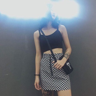 Chân váy chữ A kẻ caro