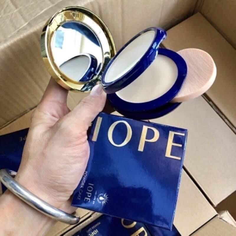 Phấn nén IOPE 2 tầng