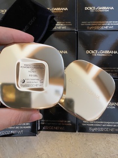 Phấn nền D&G fullsz fullbox mầu 130 honey