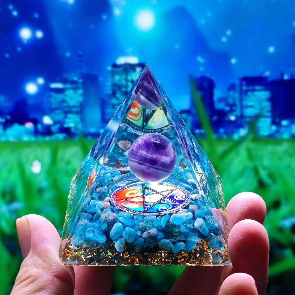 Khối Kim Tự Tháp Năng Lượng Orgonite nhiều màu sắc hoa văn để bàn trang trí