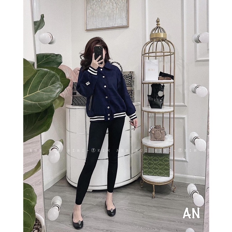 Áo bomber xanh viền nhung kẻ tay