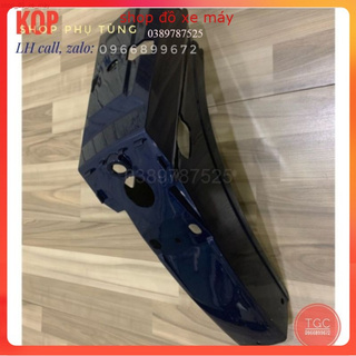 Đuôi sau xe cúp 82 . phụ tùng xe