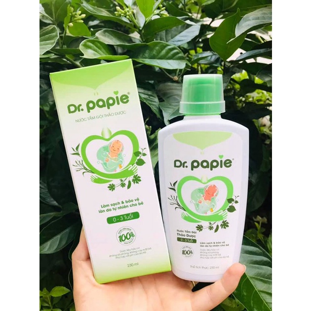 Nước Tắm gội Thảo Dược DR.PAPIE Cho Bé 230ml - Giúp Ngăn Ngừa Và Giảm Các Vấn Đề Về Da - DR PAPIE