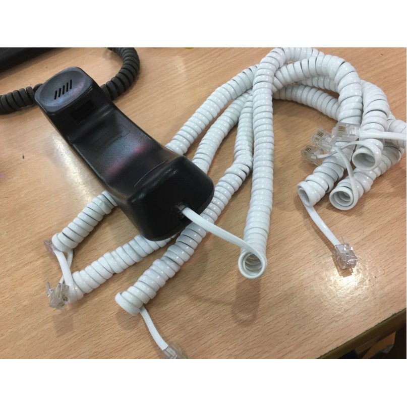 Dây tai nghe cho điện thoại bàn RJ9 2 mét xoắn lò xo - RJ9 cable Telephone Panasonic Màu Đen