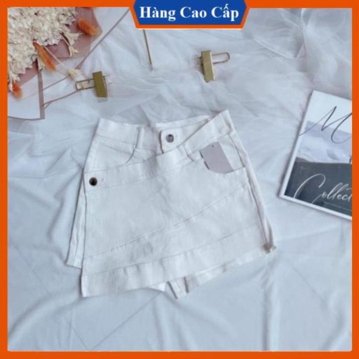 Chân váy kaki đắp chéo sang chảnh, mẫu cực hót mới xuất hiện trên thị trường. | BigBuy360 - bigbuy360.vn