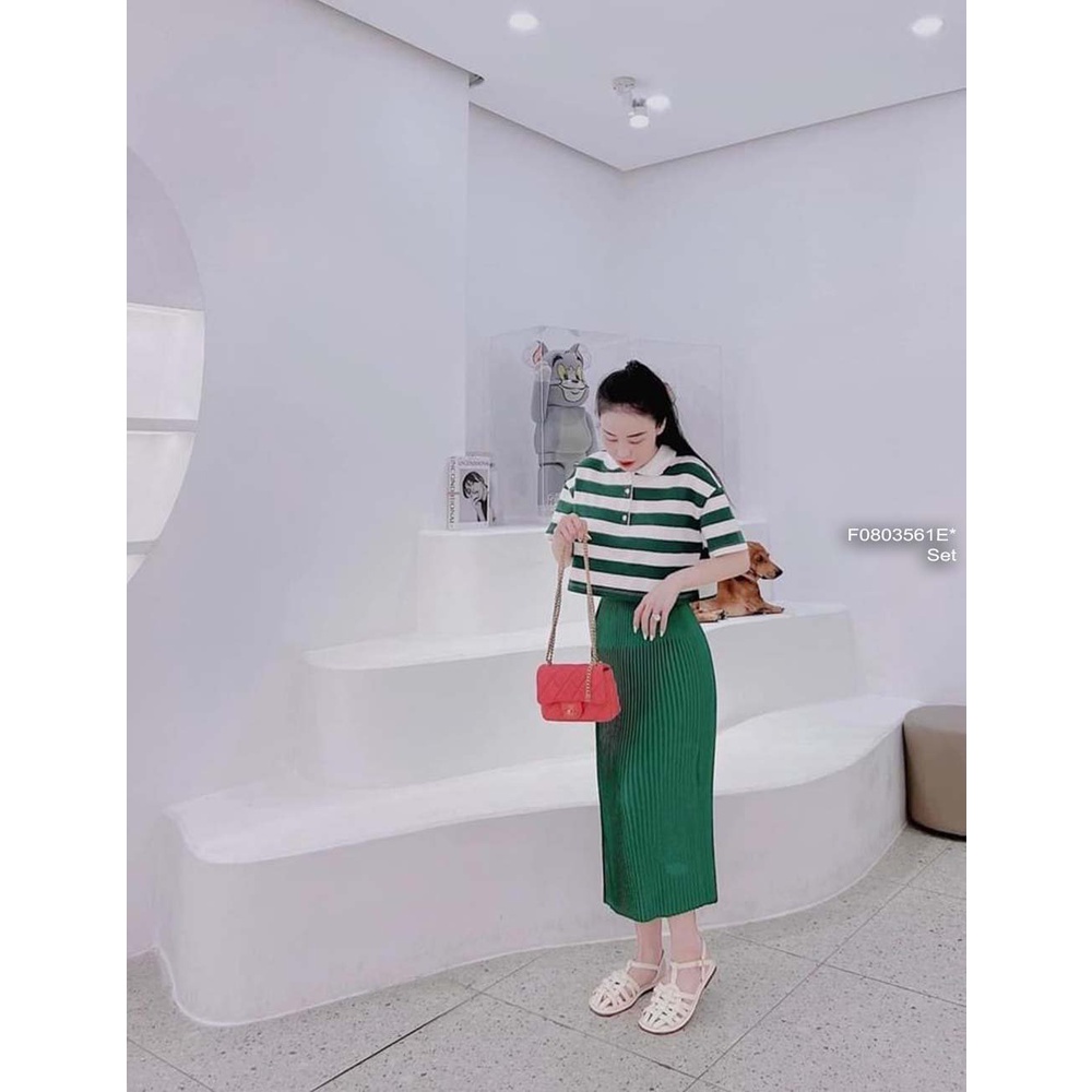 Set áo sọc croptop tay ngắn phối chân váy xanh xếp ly dáng dài!