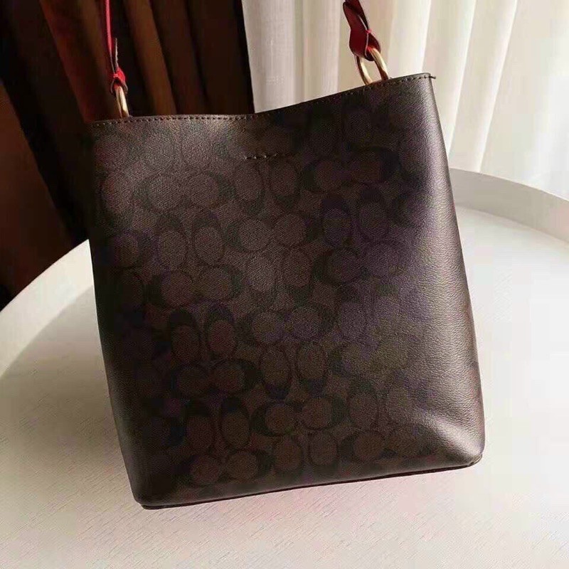 TÚI COACH TOWN BUCKET BAG