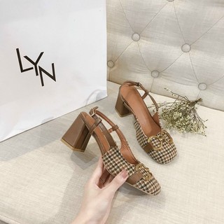 Giày slingback đế vuông kẻ caro hiện đại gót vuông