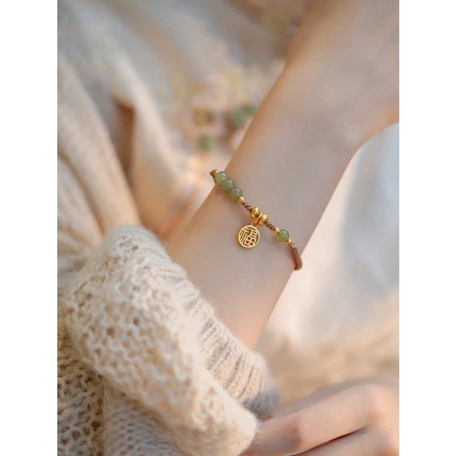 Vòng tay đá xanh phong thuỷ may mắn