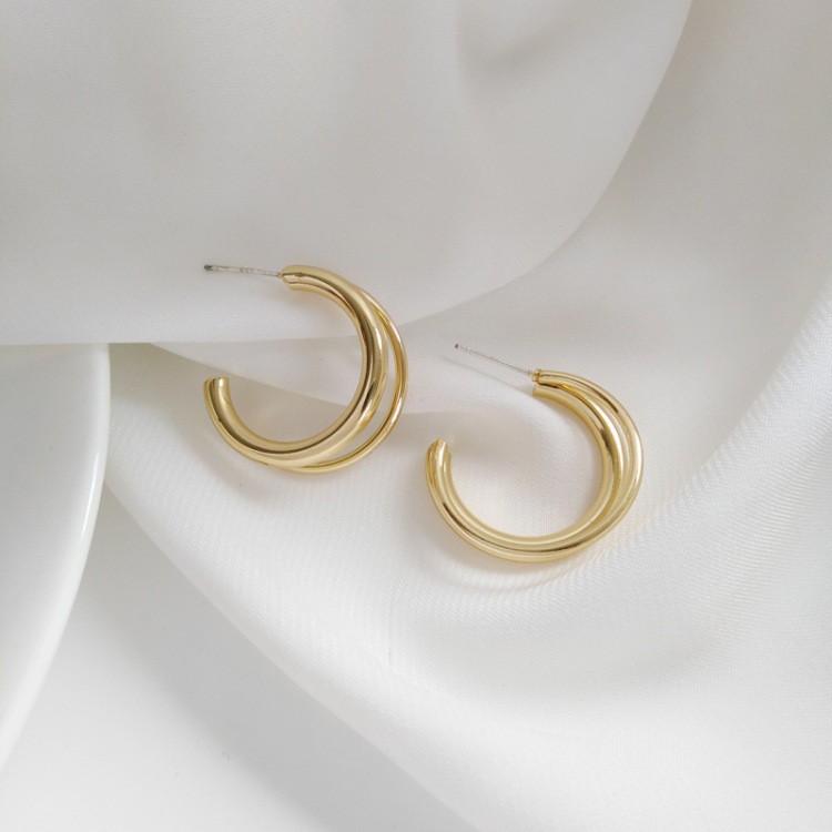 Bông tai vòng cung mạ vàng kiểu dáng sang trọng hiện đại dành cho nữ - Mely D57