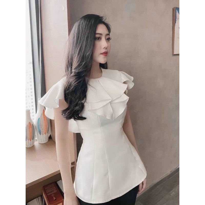 Áo peplum tay ngắn cổ phối bèo, tay áo loe