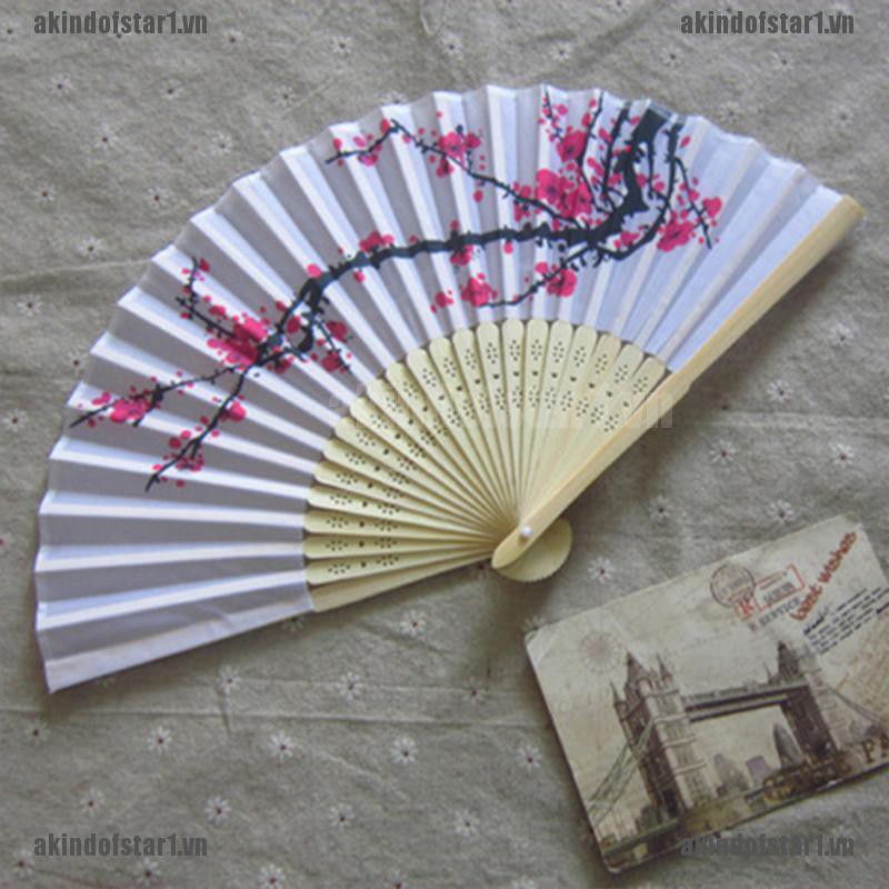 Quạt Xếp Hình Hoa Anh Đào Thời Trang