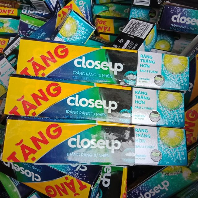 Kem Đánh Răng Closup Muối Biển và Chanh 30g Hàng Tặng