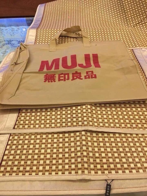 Chiếu điều hòa muji