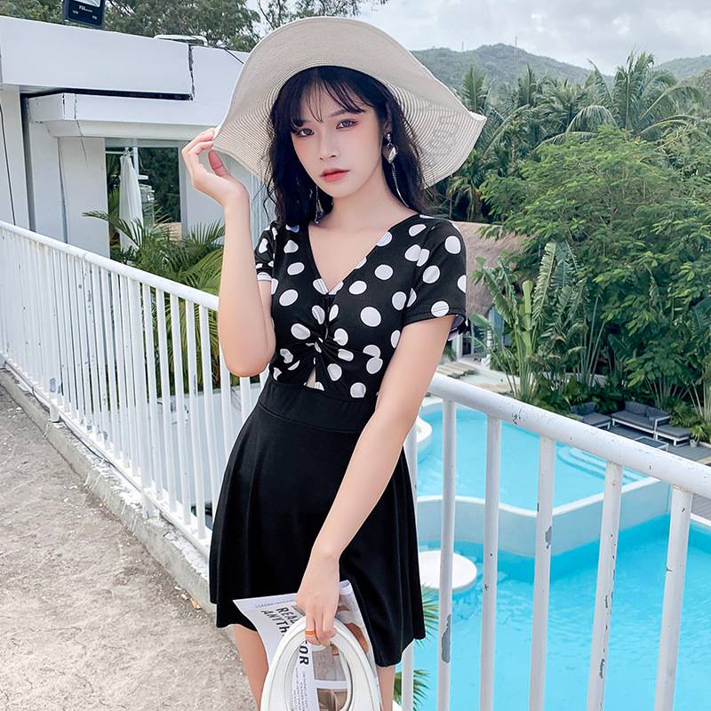 Kết nối áo tắm, đồ bơi nữ, điểm sóng mới bong bóng mỏng suối nước nóng | BigBuy360 - bigbuy360.vn