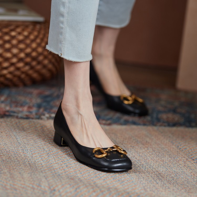 Giày Cao Gót 3cm Khoá Vuông Mũi Vuông Da Mềm - tiemgiaydazzling DA696