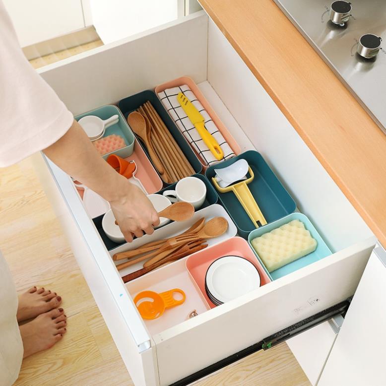 Khay Chia Ngăn Kéo, Khay Nhựa Đựng Để Bàn Đa Năng Nhiều Màu Nhiều Size P002