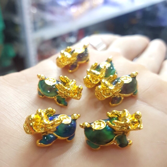 Charm long quy đổi màu theo nhiệt độ - KL125