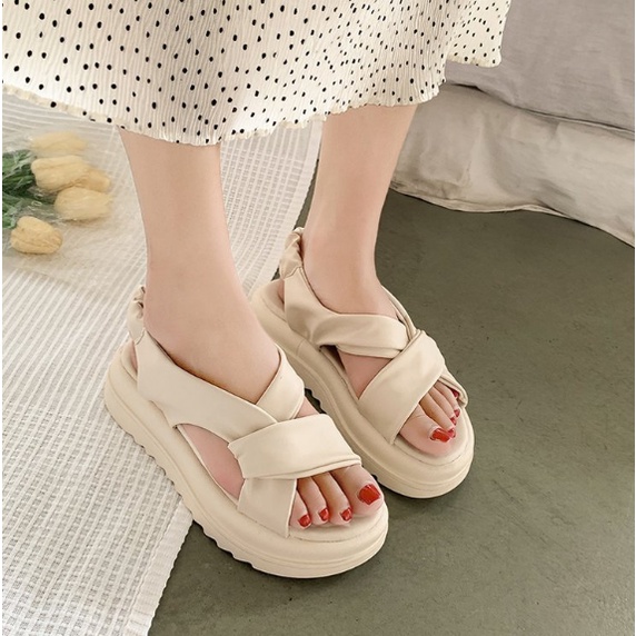 Lùi 1 sz Hàng QC Sandal Dép Quai Hậu Đế Cao 5Cm Quai Chéo Xoắn Độc Lạ G172