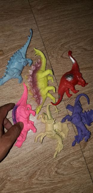 Set 6 mô hình khủng long và rồng bằng nhựa