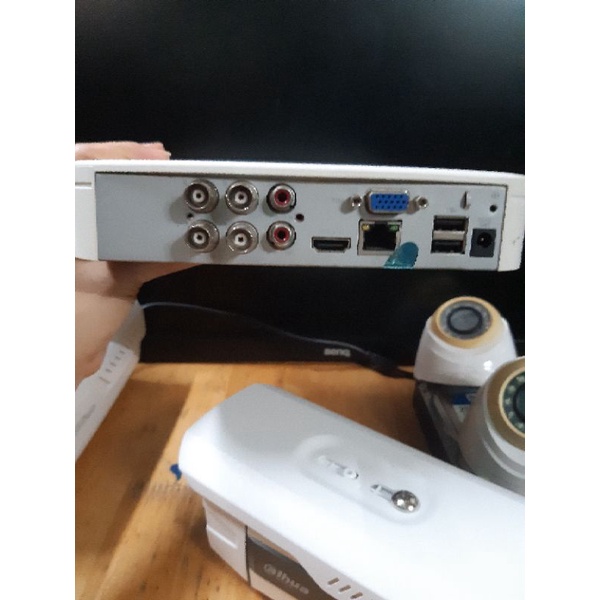 Đầu ghi camera Dahua 4,8 kênh XVR4104C/XVR4108C Cũ.