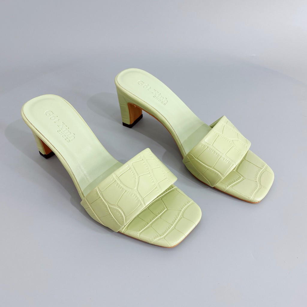 Dép cao gót nữ GÓT XINH D21 màu kem quai ngang dập vân da rắn đế cao 4cm