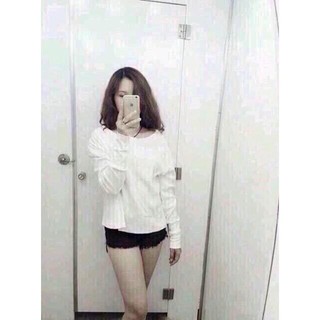 Áo thun lệch vai