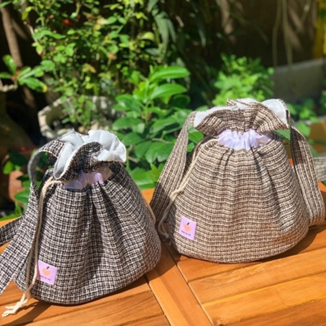 TÚI RÚT ĐEO CHÉO VẢI DẠ TWEED MADE BY TÍM