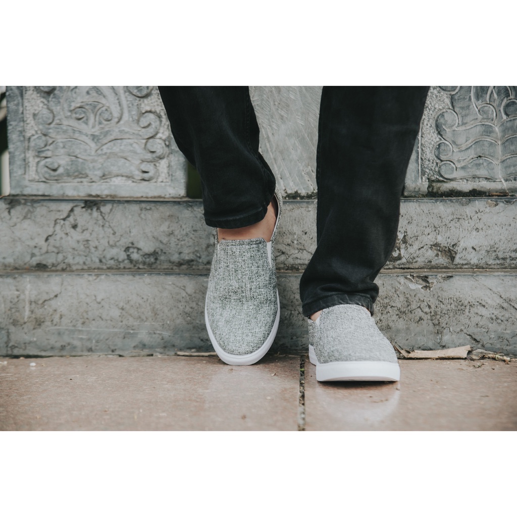 Giày lười vải canvas nam thời trang hàn quốc 2 mầu xám và đen GiàyNam2HV01