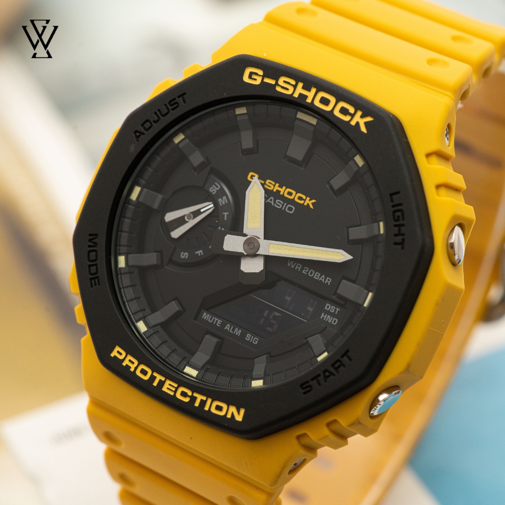 Đồng Hồ Điện Tử Nam Casio G-Shock WATCHSTORE GA-2110SU-9A Thiết Kế Kính Khoáng 45.4mm, Vỏ Carbon Và Dây Nhựa Bền Bỉ
