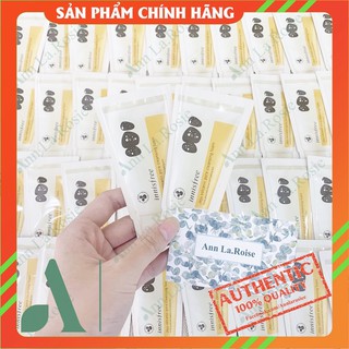 Sample Sữa Rửa Mặt Tro Núi Lửa Innisfree 4ml