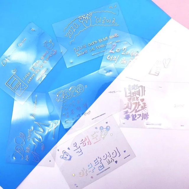 Card BTS Season's Greetings 2020 kèm 7 tấm kính trong phản quang