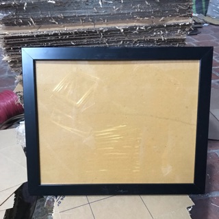 Combo 2 chiếc khung ảnh 30x40 đen trơn