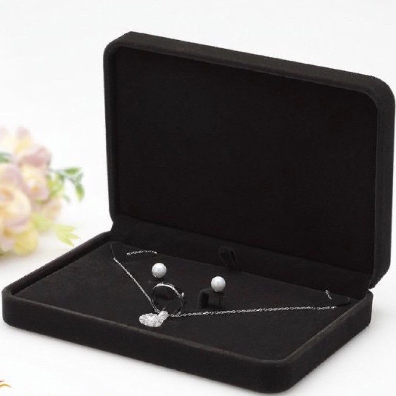 Sỉ Vải Nhung tuyết loại rẻ nhiều màu(chỉ bán từ 10mét