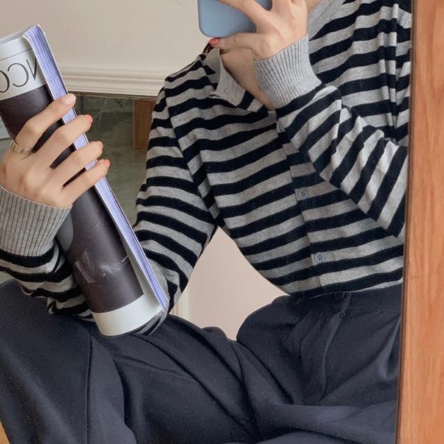 [Spot] Phiên bản Hàn Quốc của áo len chui đầu dài tay thời trang dệt kim kẻ sọc