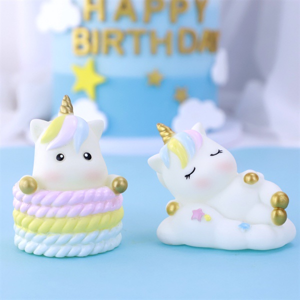 Trang trí unicorn ngồi giỏ (bé)