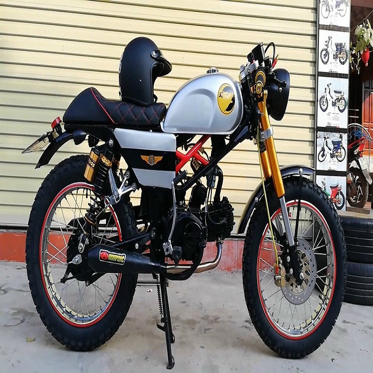 Combo đèn hậu tổ ong và xi nhan classic lưới sắt phù hợp độ Cafe Racer Tracker Win 67 Dream Cub và các loại xe