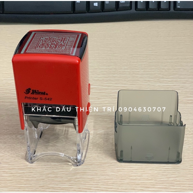 Khắc dấu nhà chùa, Tam bảo, thái thượng lão quân, ngũ hổ , logo,  chữ ký,  bản mệnh, liền mực ,kích thước 3-4cm