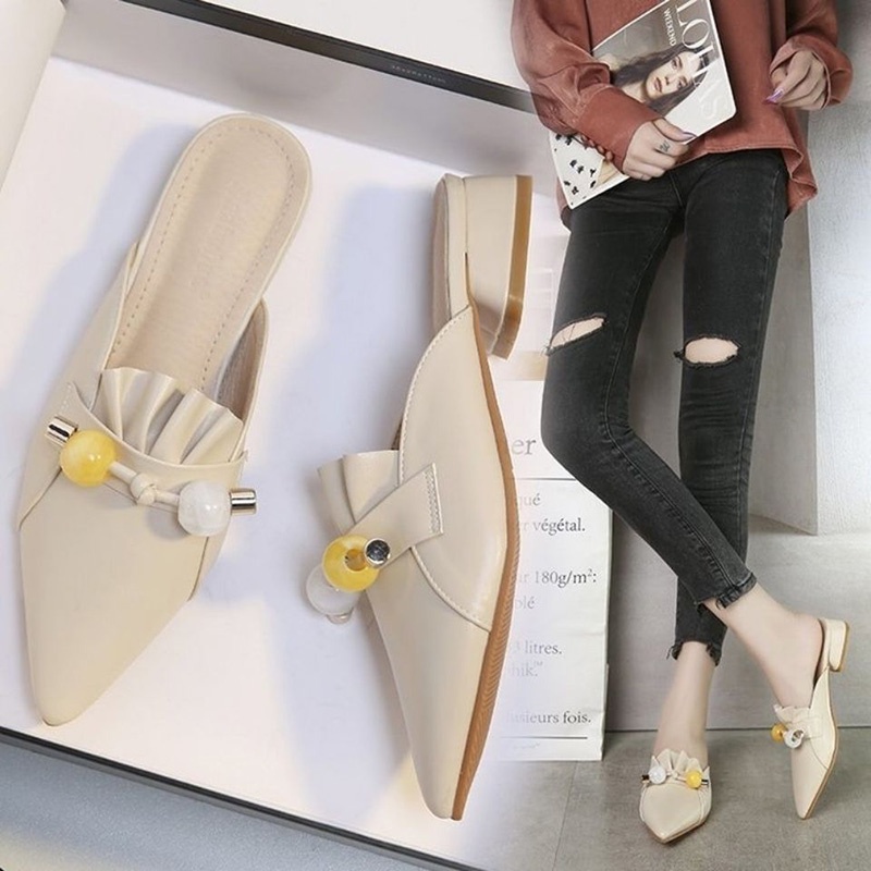 Dép bít mũi IELGY gót dày đính hạt thời trang cho nữ