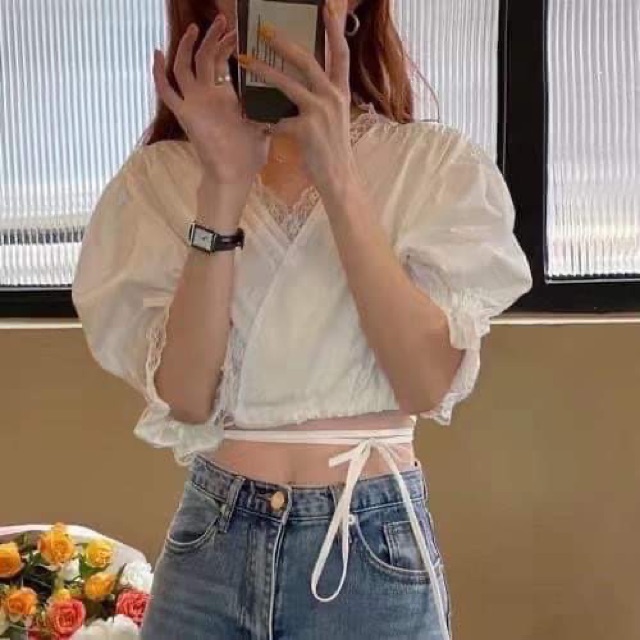 Áo Kiểu Jikey Top Ulzzang chất vải kate mix ren độc lạ - áo tay lỡ bo rút ở phần eo và cổ tay co giãn thoải mái
