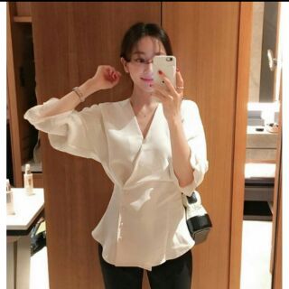 Áo sơ mi cổ V chéo chun eo ulzzang