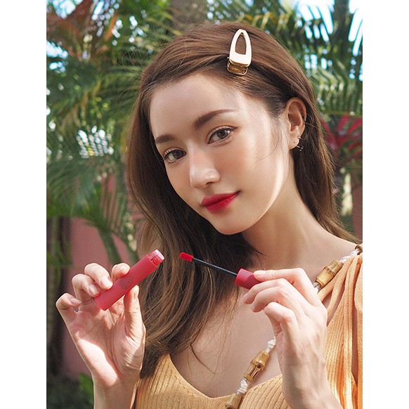 Son kem 3CE Smoothing Lip Tint – Shameless Màu Đỏ Lạnh