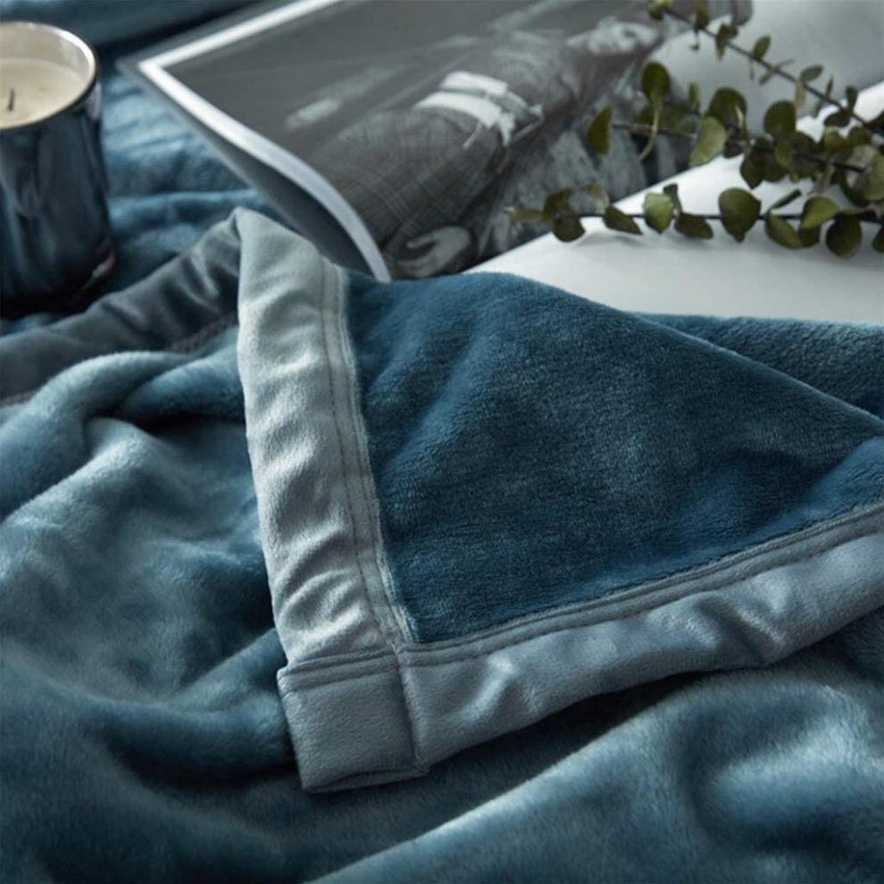 Chăn nỉ nhung lông tuyết Muji 2 lớp siêu mềm mịn 1.8kg mùa hè kích thước 2m x 2m3